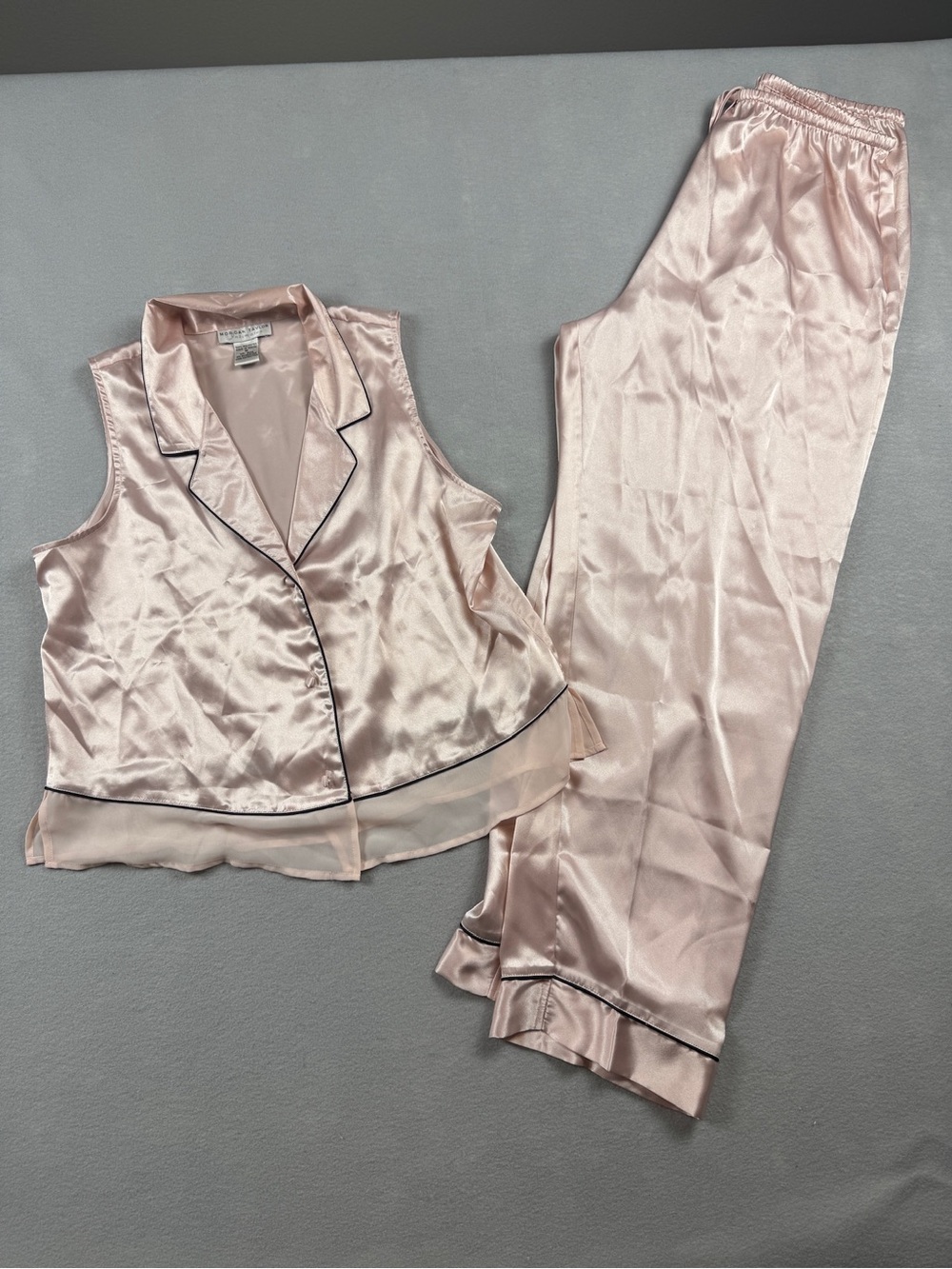 MORGAN TAYLOR INTIMATES Satin Pink Black 2pc Pajama Set Medium Croquette Girly